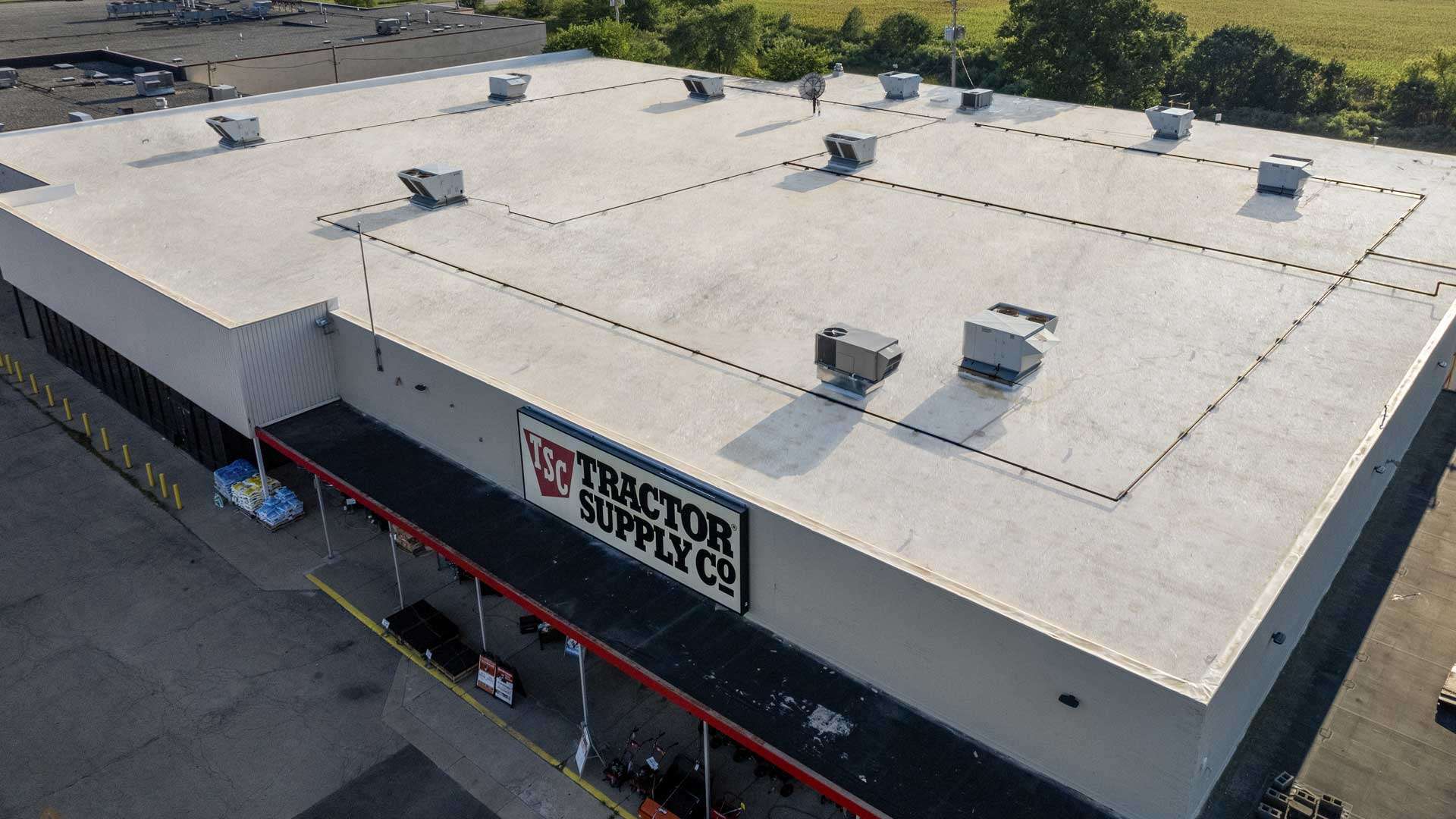 Commercial roofing job in SW Florida at Tractor Supply